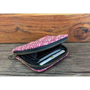 Tataa Kye Fabric Quilted Small Zipped Hand Made Purse Clutch Bag Floral Pink